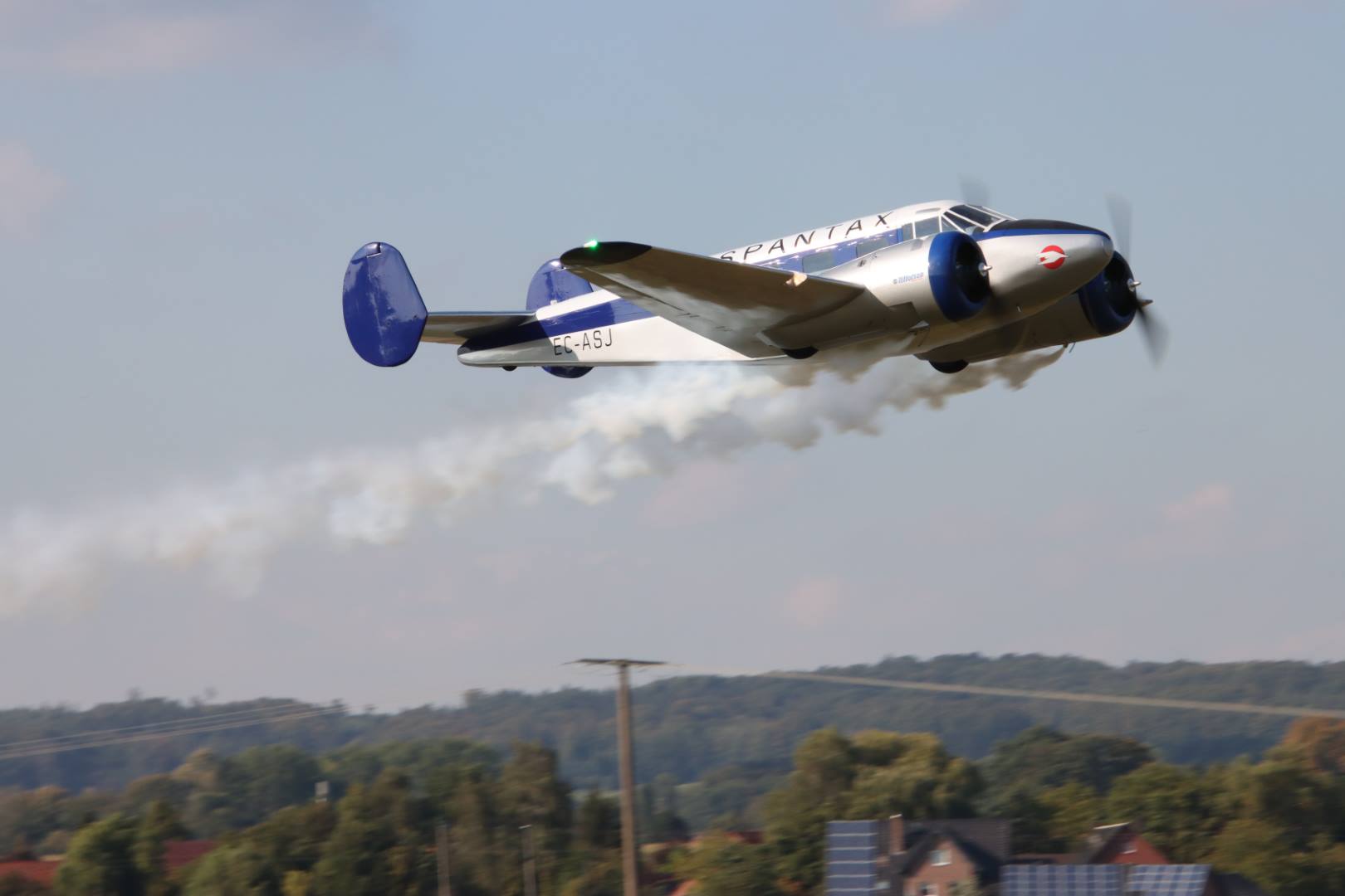ADO-AERO – Twin Beech Model 18 in der Luft